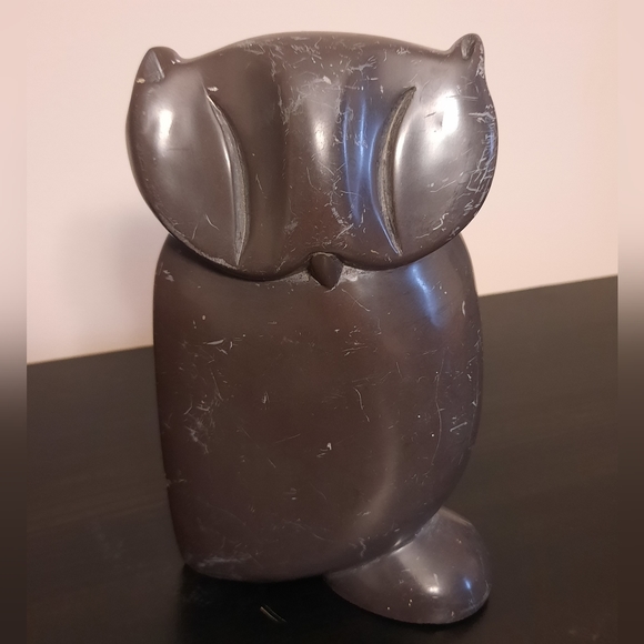 Vintage Stylized Carved Stone Owl Figurine - Picture 3 of 8